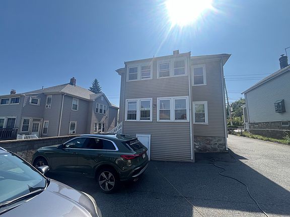 4th image of 309 Kittredge St #2