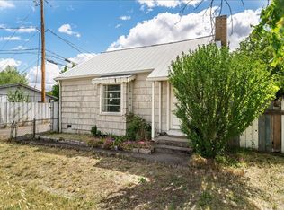 214 N Columbus Ave, Medford, OR 97501