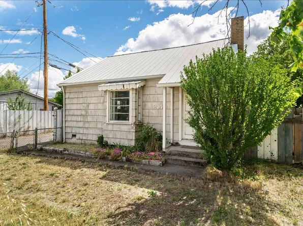 214 N Columbus Ave, Medford, OR 97501