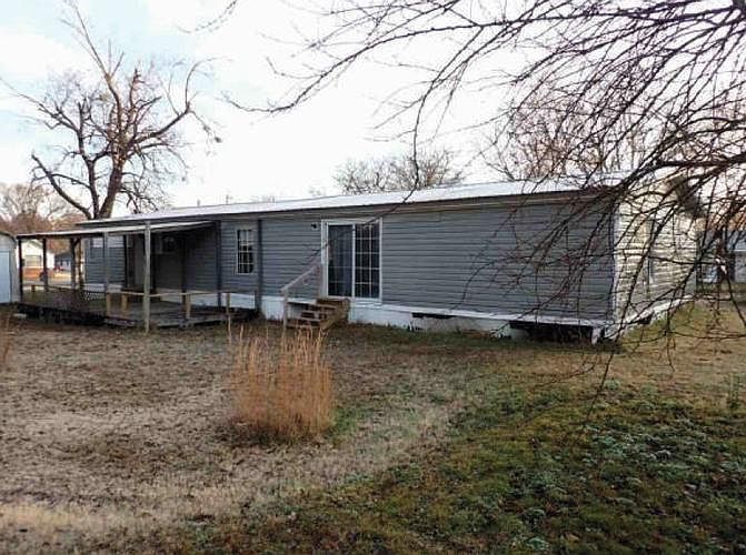 2nd image of 219 N Beech St