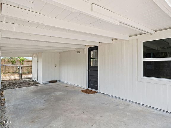4th image of 708 Cactus Ave