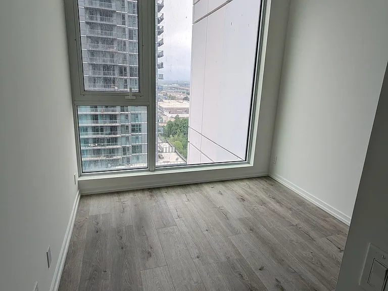 7890 Jane St #1909 — Photo 16