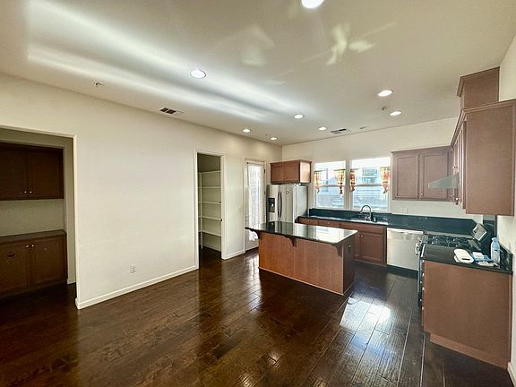 2nd image of 3118 Celsia Ln