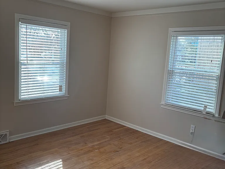 1831 Bowers Ave — Photo 12