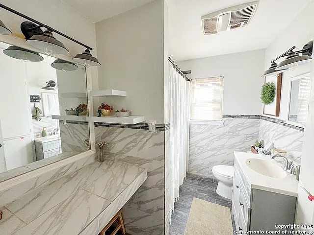 346 Haverford Dr — Photo 29