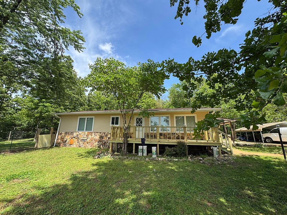 1st image of 1204 N Shore Dr