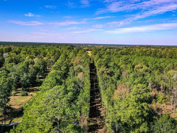 2 Fm 405 Rd, Huntsville, TX 77320