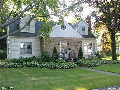 1st image of 195 Bradley Ave