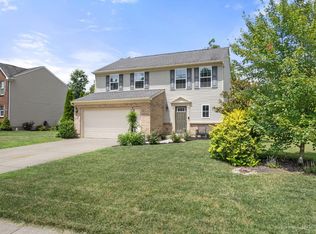 4577 Vista Meadows Dr, Batavia, OH 45103