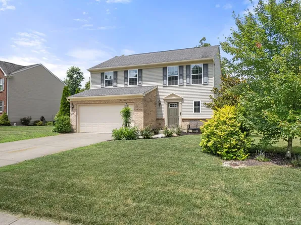 4577 Vista Meadows Dr, Batavia, OH 45103