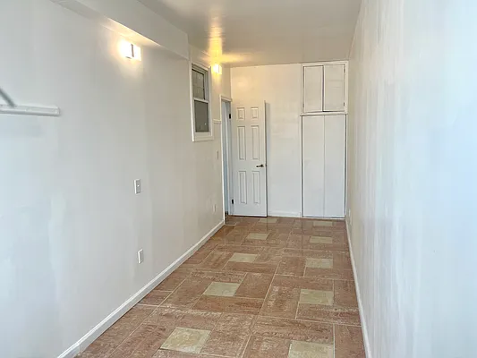 Rented by Compass | media 12