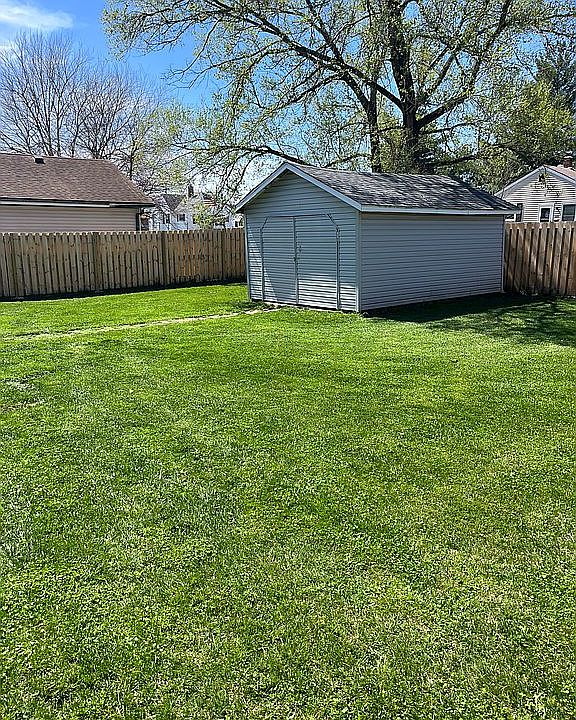 2nd image of 548 Sheridan St