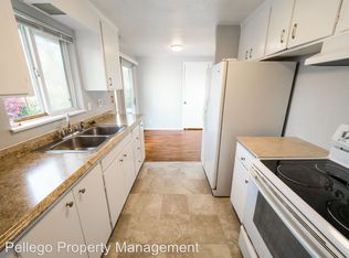 15852 118th Ave SE, Renton, WA 98058