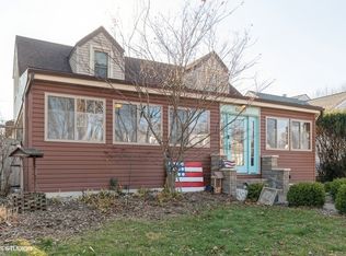 5821 Crain St, Morton Grove, IL 60053