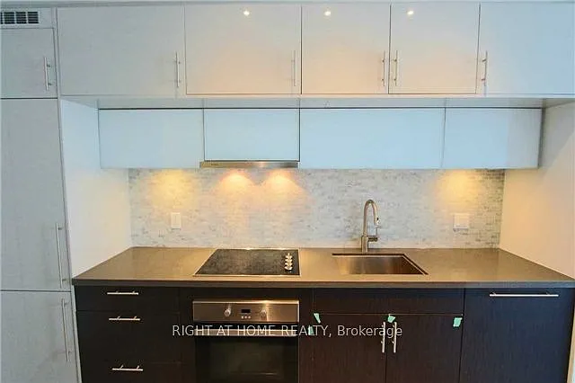 8 Mercer St #1903 — Photo 5