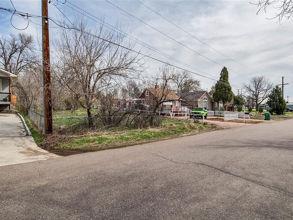 1st image of 11691 W Pleasant Ave