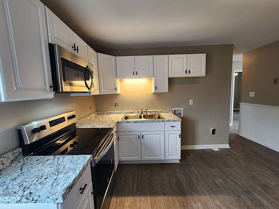 5th image of 145 Tandy Dr APT C