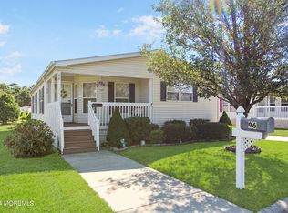 96 Pine Ridge Blvd, Manchester Township, NJ 08759