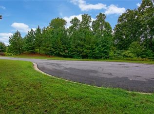 401 Timberview Ct, Alpharetta, GA 30004