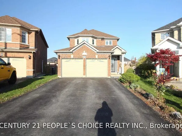 6 Stirrup Ct, Brampton, ON L6X 4Y1