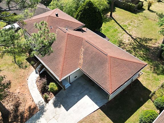 5th image of 2501 Pine Branch Way