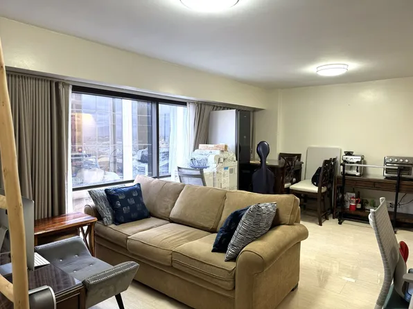 1088 Bishop St, Honolulu, HI