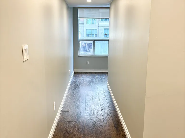 323 Richmond St E #201 — Photo 14