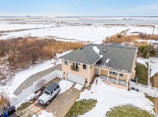 815 Channel Rd, Lido Beach, NY 11561