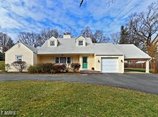 3814 Rose Ln, Annandale, VA 22003