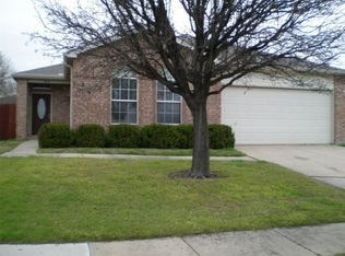 2213 Willow Dr, Little Elm, TX 75068