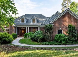 5487 Back Shore Dr, Granite Falls, NC 28630