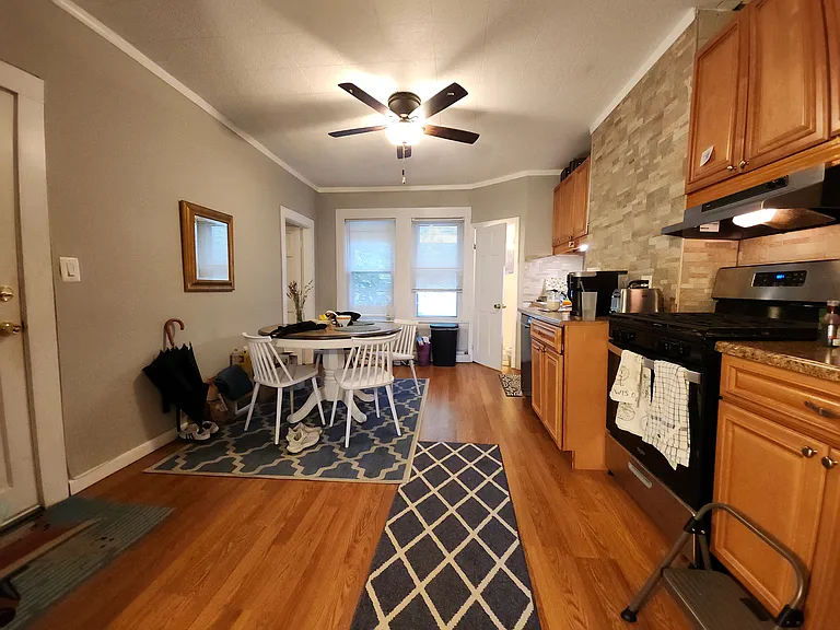259-261 Athens St #2 — Photo 2