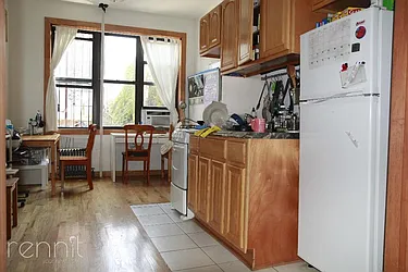 Rented by Rennit Inc.