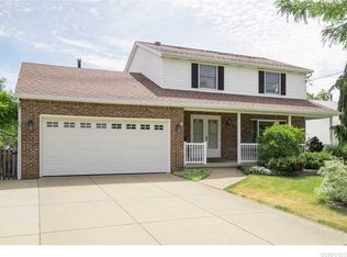 39 Girard Ave, Cheektowaga, NY 14227