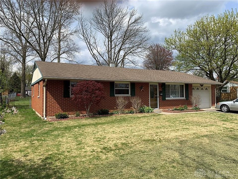 1st image of 925 Pool Ave