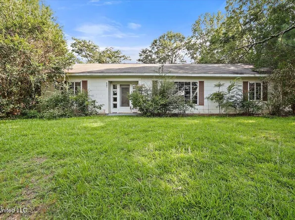 6201 N McRaven Rd, Jackson, MS 39209