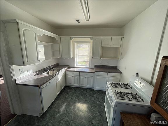 2nd image of 17051 Red Lodge Ln
