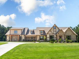 8511 Lake Bright Dr, Columbus, GA 31904