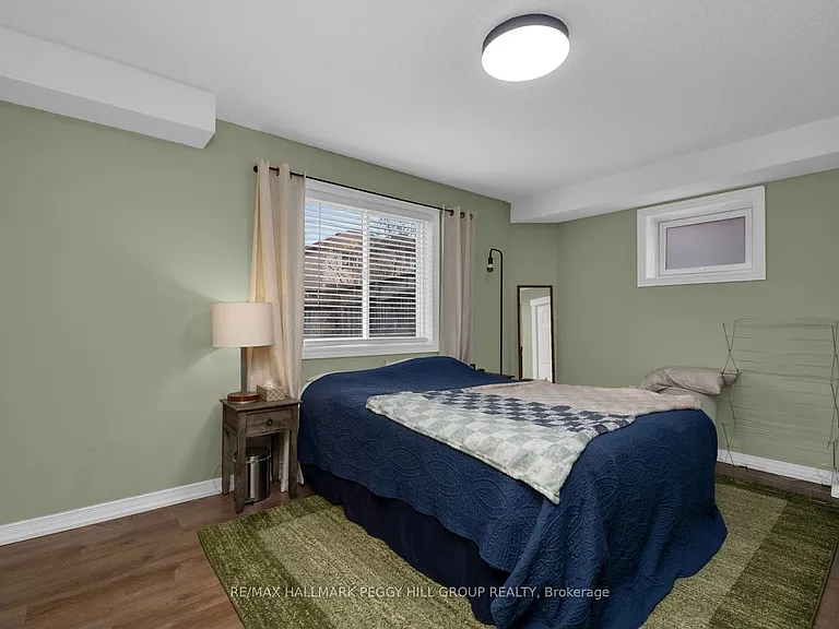 194 Country Ln #LOWER — Photo 7