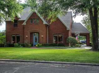 2904 Meadowview Rd, Commerce, TX 75428