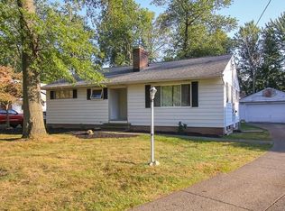 24211 Westwood Rd, Westlake, OH