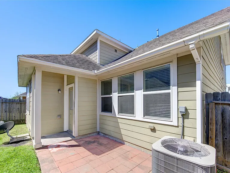 6518 Wilshire Rdg — Photo 29