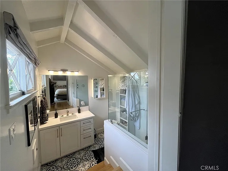 1644 Wellesley Dr — Photo 17