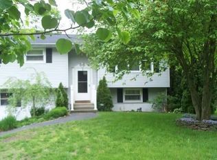 2724 Evergreen Dr, Ransom, PA 18411