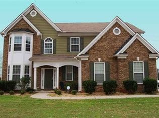 100 Stafford Beach Dr, Byron, GA 31008