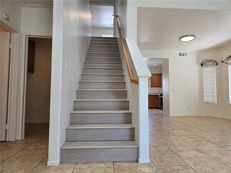 481 Pinewood — Photo 16