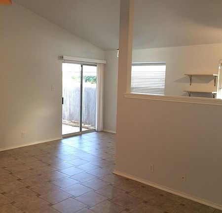 2nd image of 14 Coastal Ln