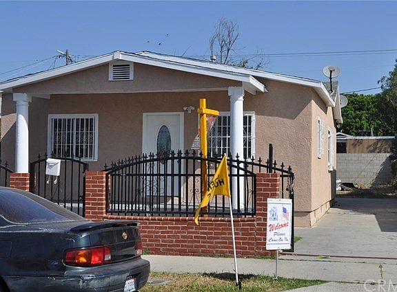 3rd image of 1403 E Colon St