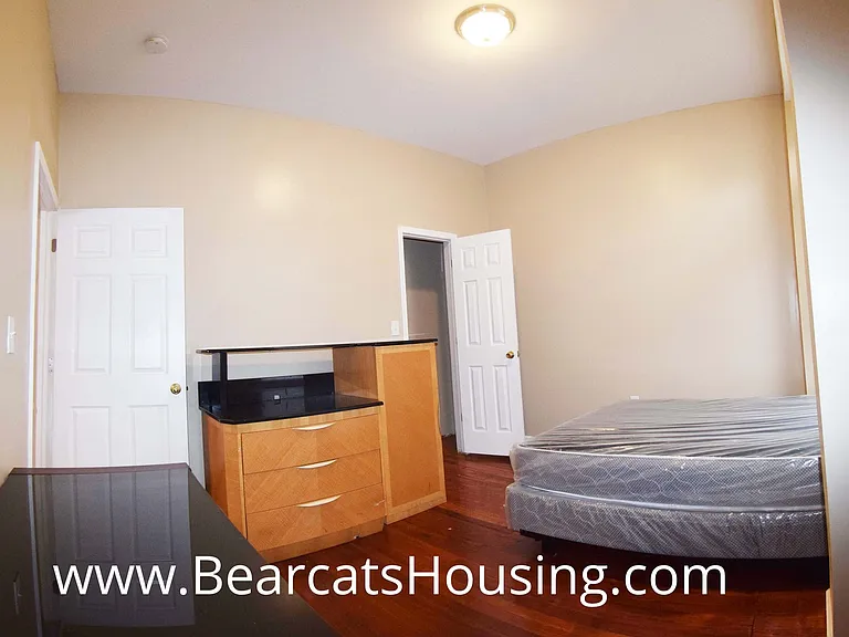 4 Edwards St #222 — Photo 11