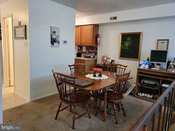5th image of 117 Centre Ave #117